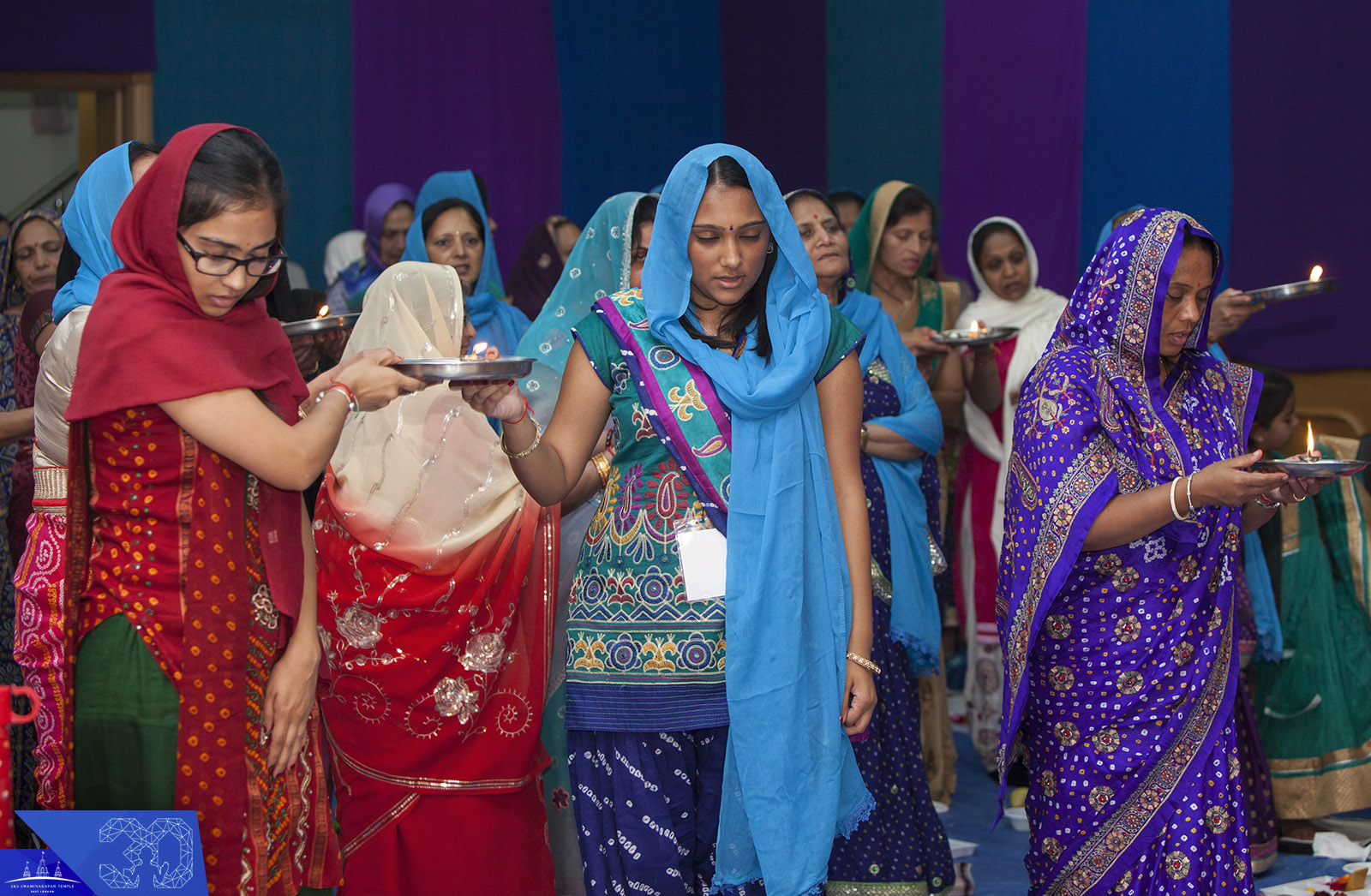 37  - ©1987-2017 SKS Swaminarayan Temple East London